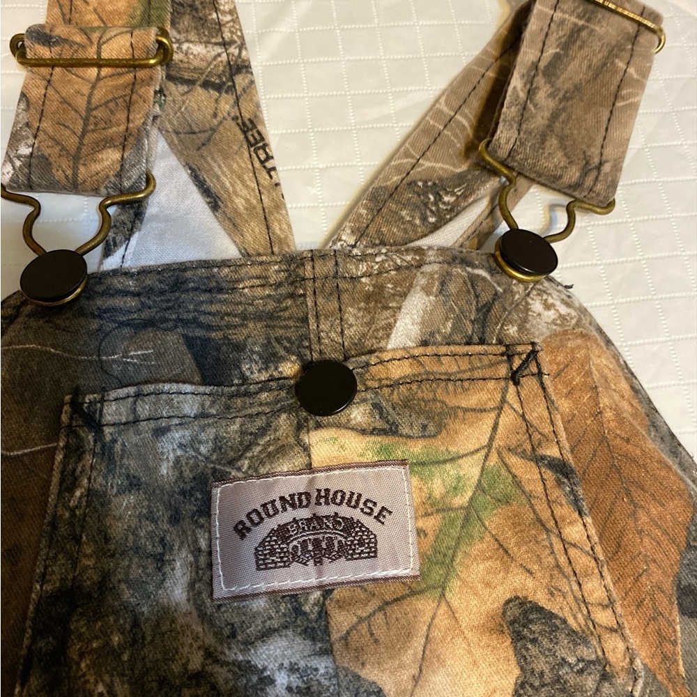 Kids Camo Bib Overalls - Roundhouse brand Realtree-Style Brown/Green size 5 - Picture 3 of 5